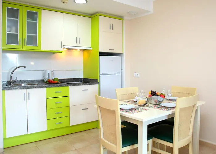 Apartment Esmeralda Suites-3 By Interhome